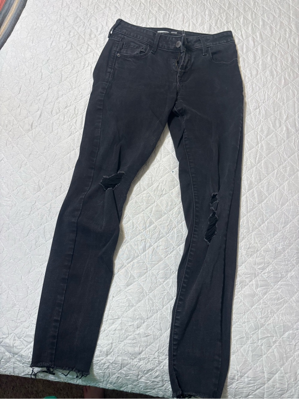 Old Navy Black Distressed Skinny Jeans